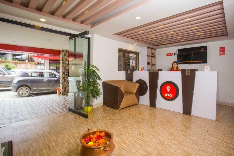 Oyo 11474 Gangaur Regency Boutique Hotel Katmandu Kültér fotó